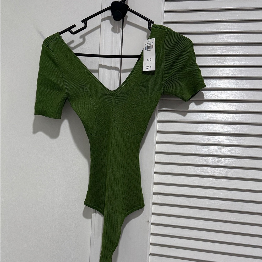 Abercrombie & Fitch Olive green V-Neck Ribbed Bodysuit